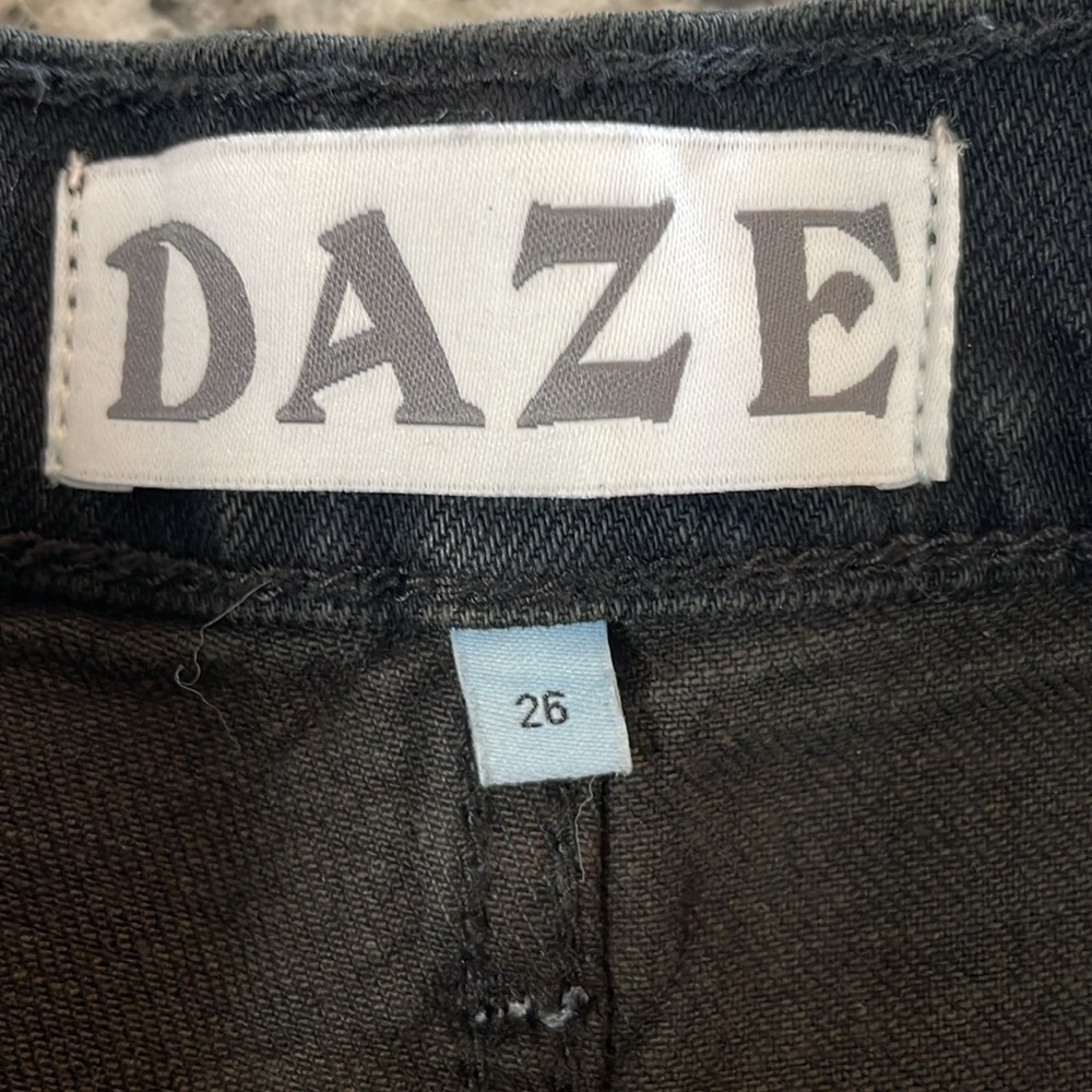 DAZE Troublemaker Black High Rise Denim shorts. Women size 26. NWT - Picture 8 of 8